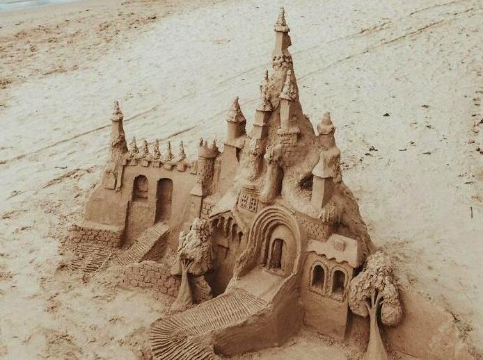 Unleash Your Creativity at a Sandcastle Competition